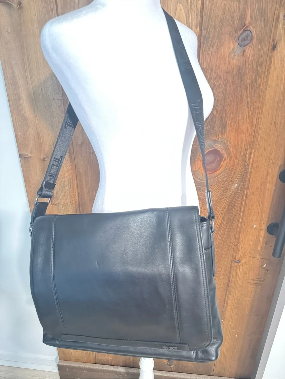 TUMI Black Leather Messenger Bag